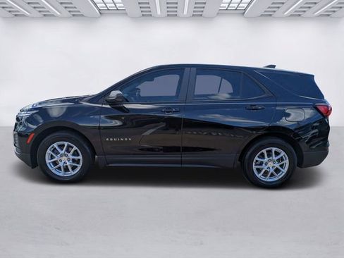Used 2024 Chevrolet Equinox LS w/ LS Convenience Package FWD image 7