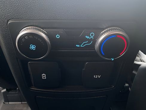 Certified 2023 Ford Explorer XLT w/ Equipment Group 202A image 13