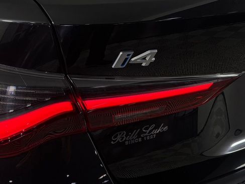 Used 2023 BMW i4 eDrive35 w/ Premium Package image 8