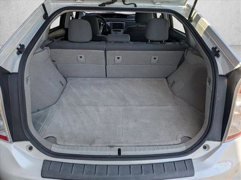 Used 2015 Toyota Prius Three FWD image 6