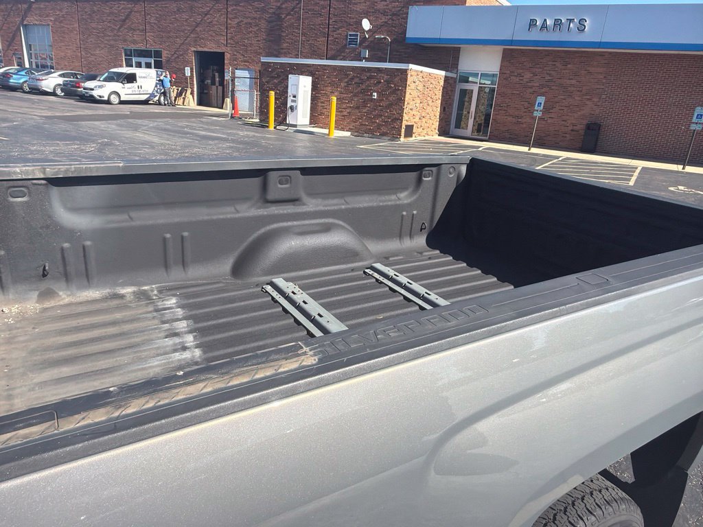 Used 2017 Chevrolet Silverado 2500 LT w/ LT Fleet Convenience Package AWD/4WD image 5