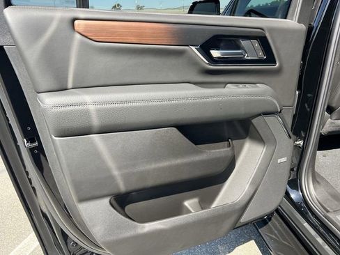 New 2026 GMC Yukon XL Denali w/ Advanced Technology Package RWD image 26