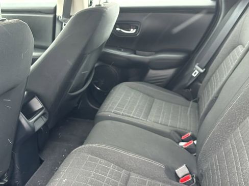 Used 2023 Honda HR-V LX image 29