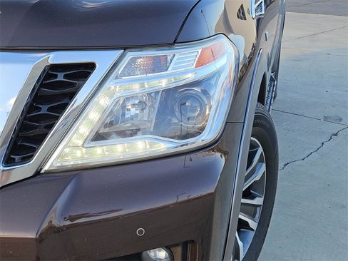 Used 2020 Nissan Armada SL w/ Premium Package image 8