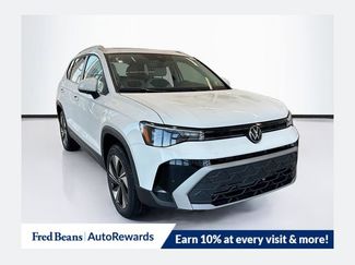 New 2026 Volkswagen Taos SE video 1