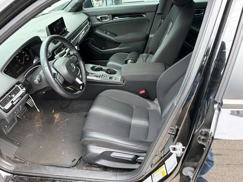 Used 2025 Honda Civic Sport image 8