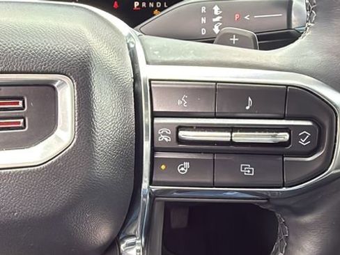 Used 2025 GMC Terrain Elevation AWD/4WD image 18