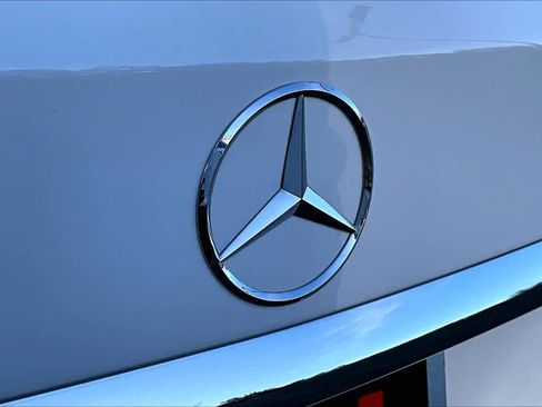 Used 2021 Mercedes-Benz C 300 C 300 image 10