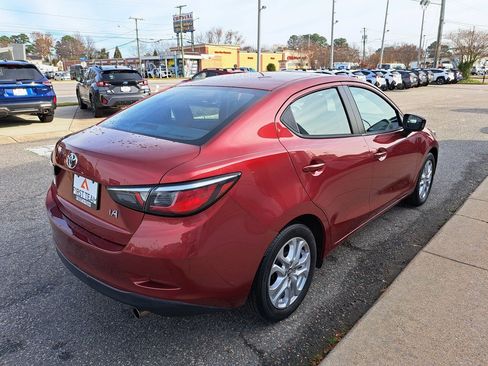 Used 2017 Toyota Yaris iA image 6