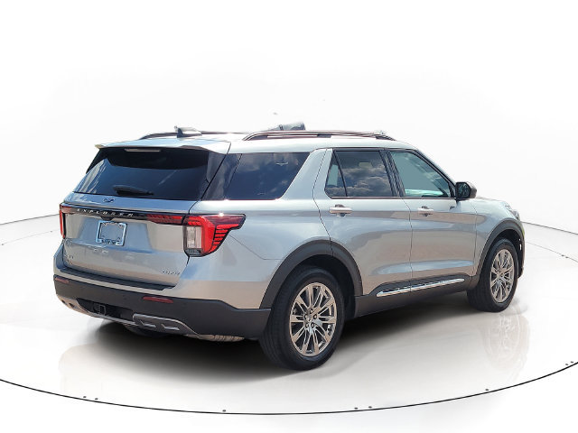 Used 2025 Ford Explorer Active w/ Active Comfort Package AWD/4WD image 5