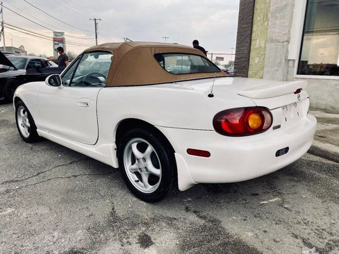 Used 2000 MAZDA MX-5 Miata LS image 6