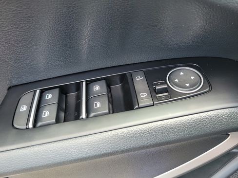 Certified 2025 Kia Soul LX FWD image 20