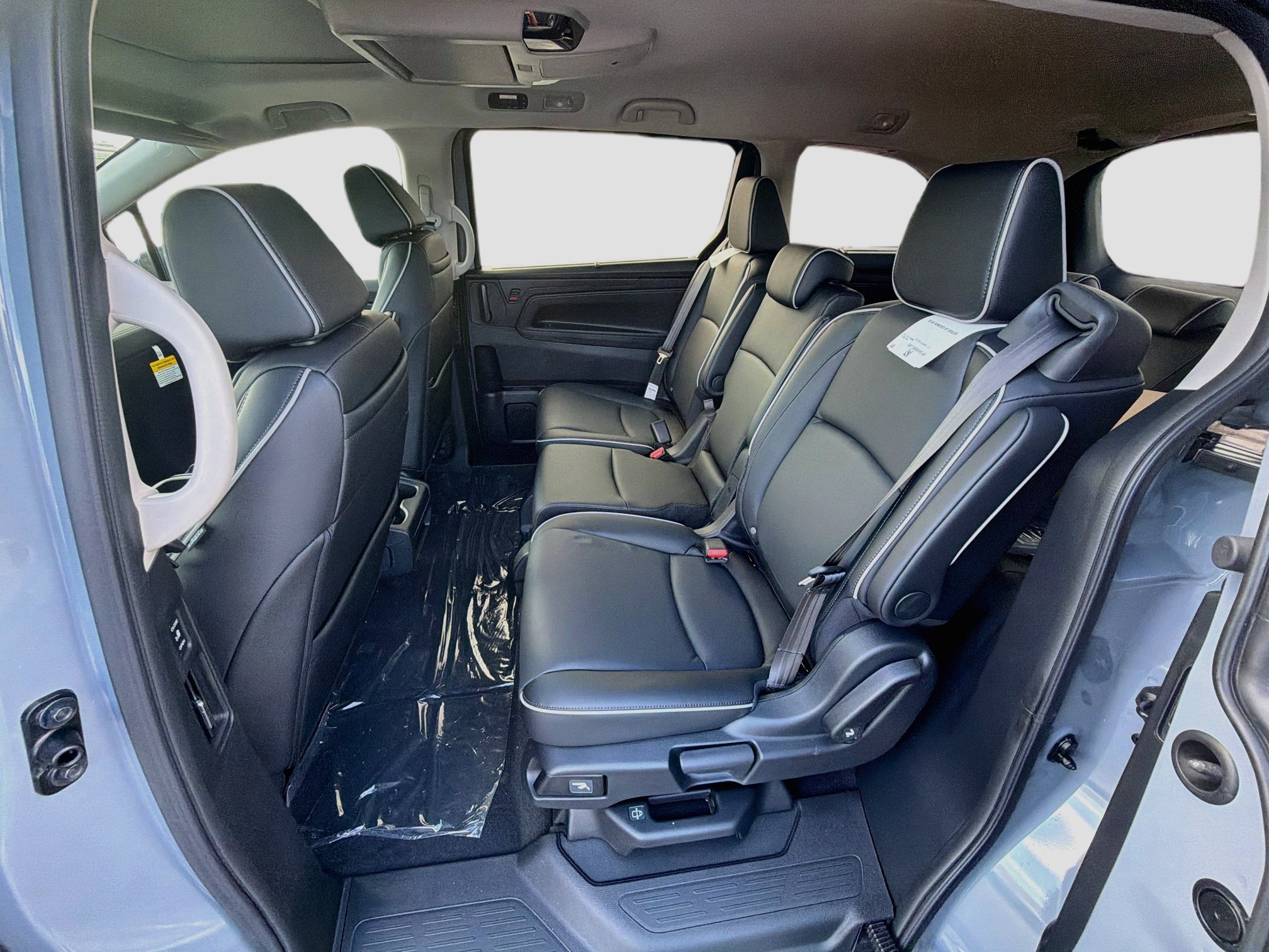 New 2027 Honda Odyssey Touring image 21