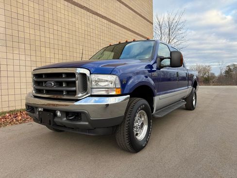 Used 2003 Ford F250 Lariat AWD/4WD image 6