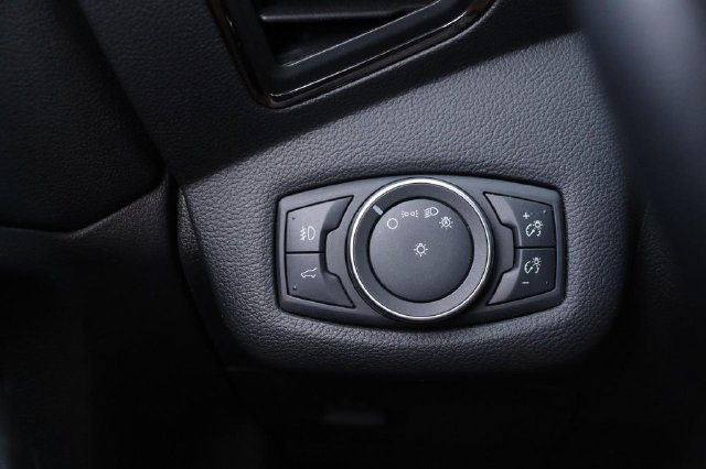 Used 2018 Ford Escape SEL FWD image 20