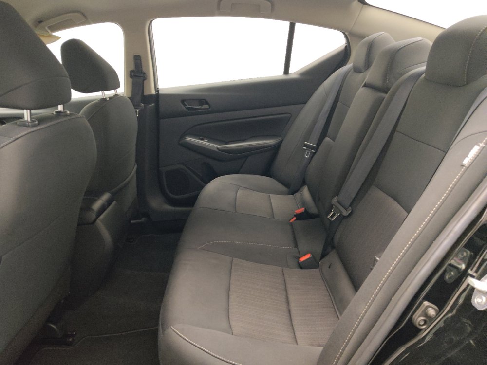 Used 2025 Nissan Altima 2.5 SV AWD/4WD image 18