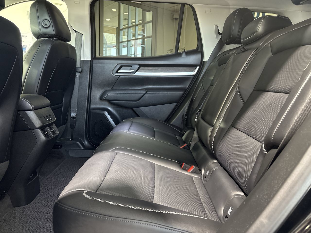 Used 2026 GMC Terrain Denali AWD/4WD image 24