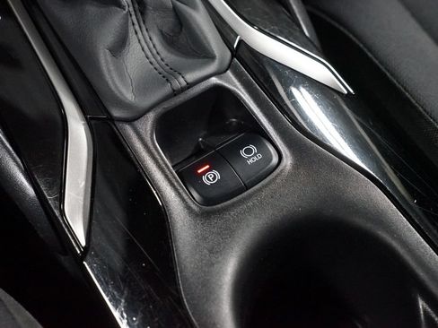 Used 2022 Toyota Corolla LE FWD image 21
