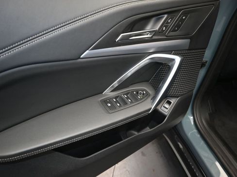 Used 2024 BMW X1 xDrive28i AWD/4WD image 11