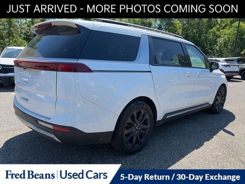 Used 2024 Kia Carnival SX FWD image 8