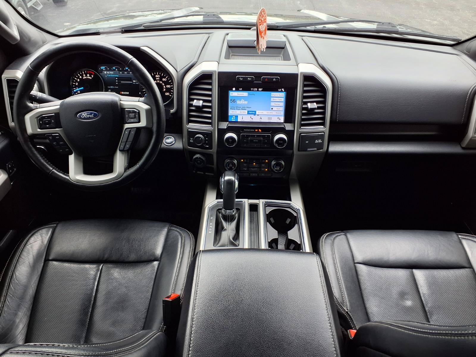 Used 2019 Ford F150 Lariat w/ Equipment Group 502A Luxury AWD/4WD image 15