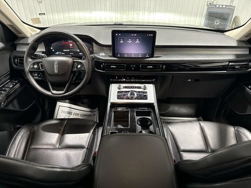 Used 2023 Lincoln Aviator AWD image 21
