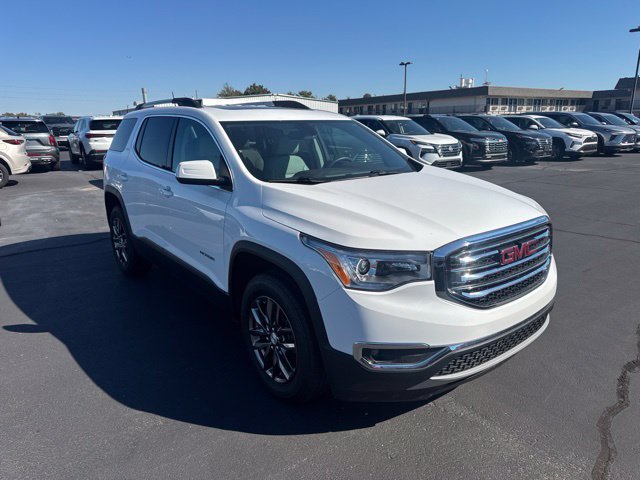 Used 2017 GMC Acadia SLT FWD image 1