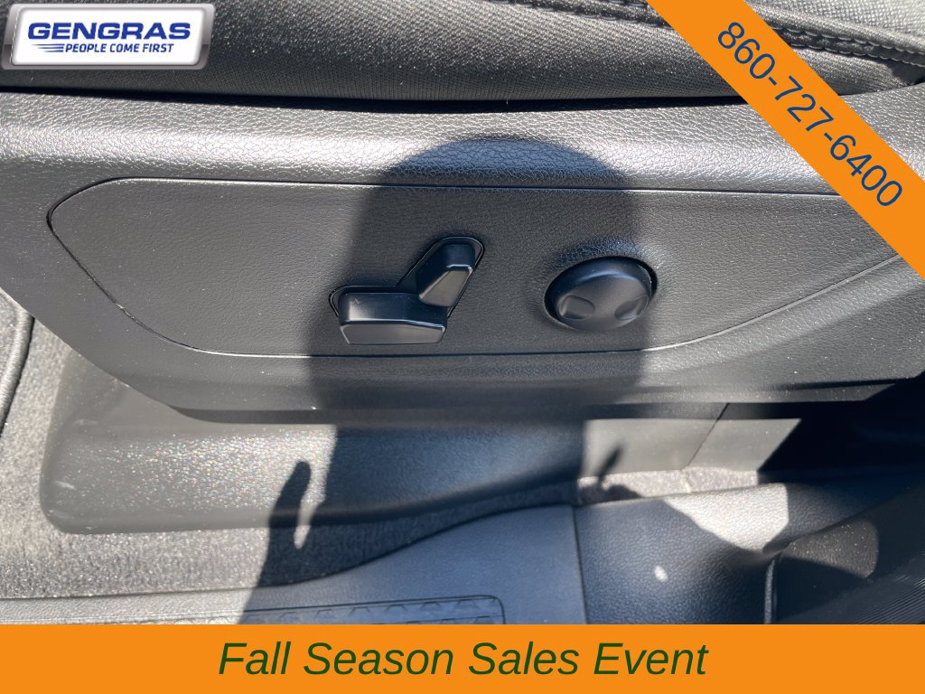 Certified 2025 RAM 1500 Big Horn AWD/4WD image 48
