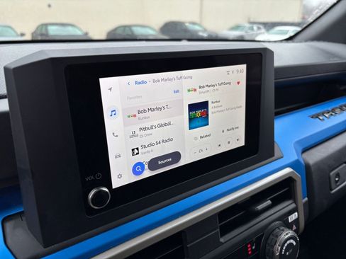 Used 2025 Toyota Tacoma TRD Off-Road image 21