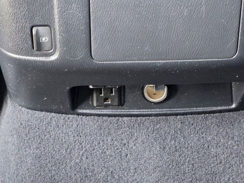 Used 2019 Nissan Armada SL image 21