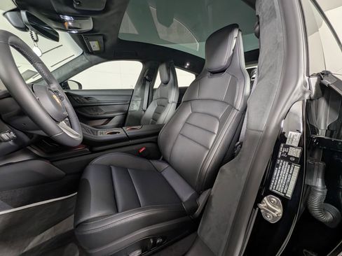 New 2026 Porsche Taycan GTS image 5