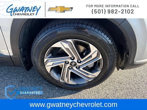 Used 2023 Hyundai Santa Fe SEL w/ Cargo Package FWD image 12