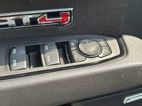 Used 2025 GMC Sierra 1500 AT4 w/ Technology Package AWD/4WD image 26