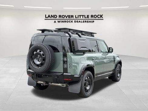New 2026 Land Rover Defender 110 Trophy Edition AWD/4WD image 2