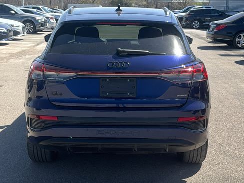 Used 2024 Audi Q4 e-tron Premium Plus w/ Premium Plus image 6