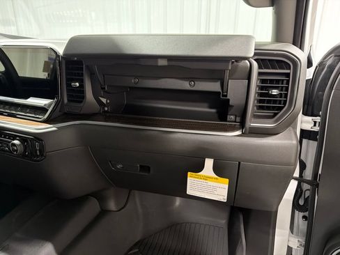 New 2026 Chevrolet Silverado 1500 LT w/ Z71 Off-Road Package AWD/4WD image 24