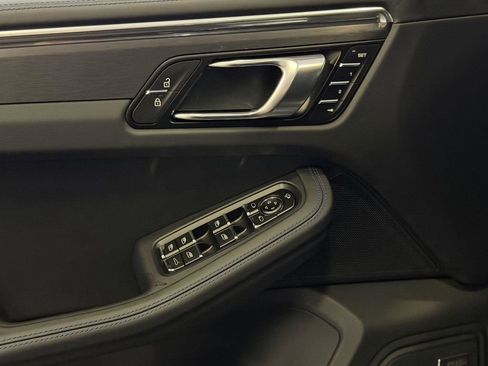 New 2026 Porsche Macan GTS AWD/4WD image 14