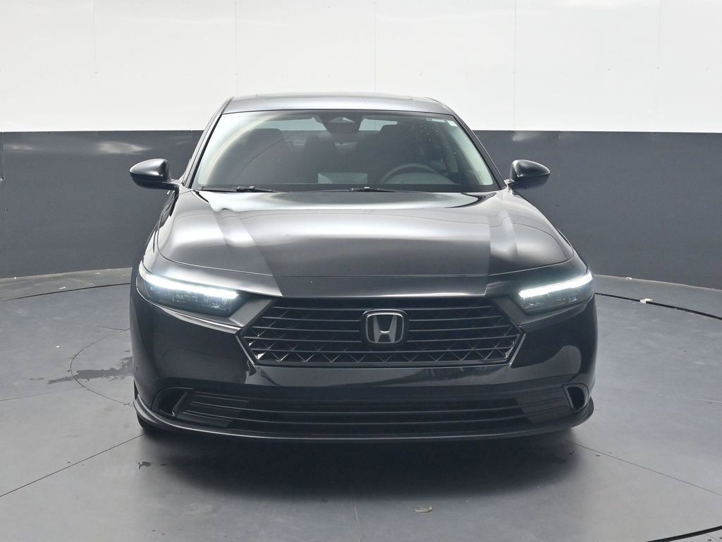 Used 2025 Honda Accord SE image 9