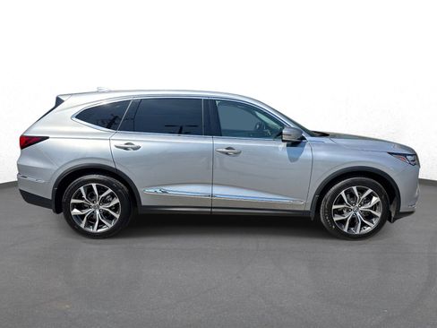 Used 2022 Acura MDX FWD w/ Technology Package image 2