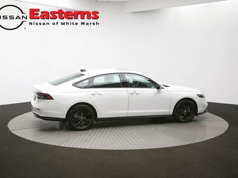 Used 2025 Honda Accord SE image 43