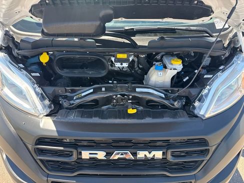 Used 2025 RAM ProMaster 3500 w/ Convenience Group FWD image 32
