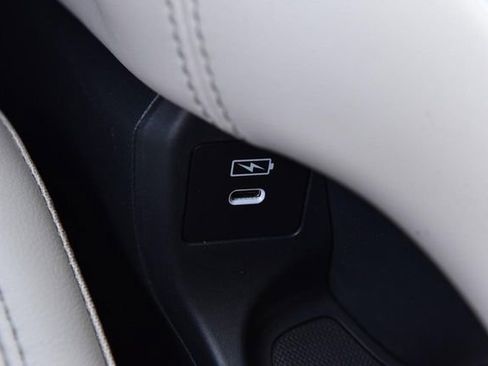 New 2026 Honda HR-V EX-L image 19