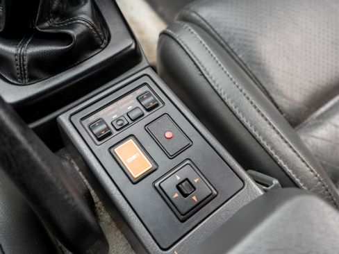 Used 1988 MAZDA RX-7 Convertible RWD image 23