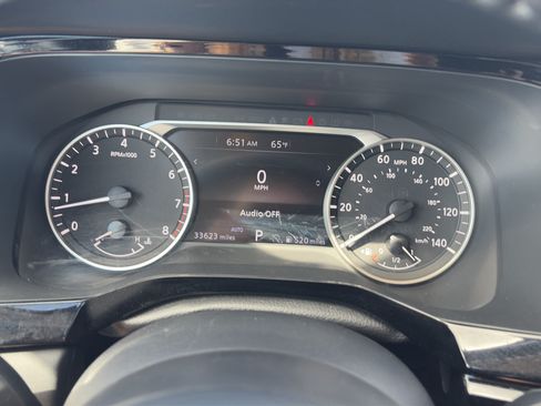 Used 2025 Nissan Pathfinder SV AWD/4WD image 20