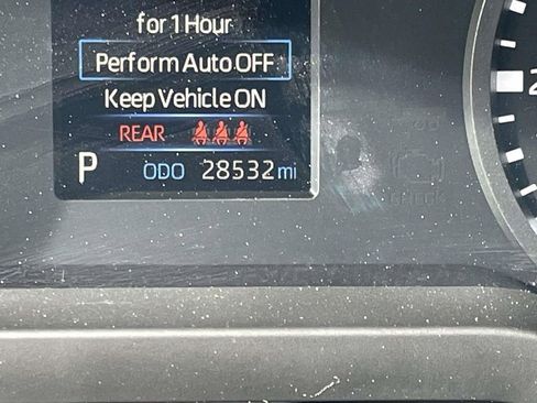 Used 2023 Toyota Tundra SR5 w/ SR5 Premium Package image 38