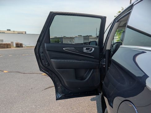Used 2019 INFINITI QX80 Luxe w/ Proassist Package AWD/4WD image 11