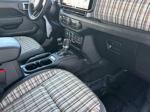 New 2026 Jeep Gladiator Sport AWD/4WD image 14