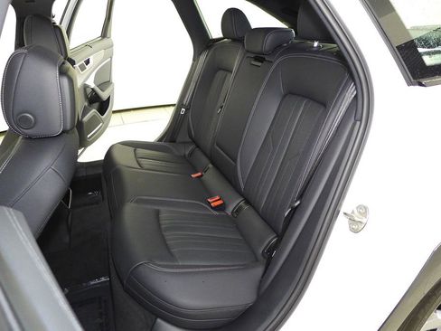 Used 2025 Audi A6 Premium Plus image 21