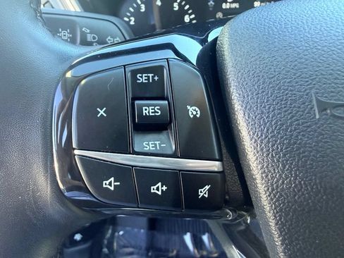 Used 2021 Ford Escape SE w/ Cold Weather Package AWD/4WD image 19