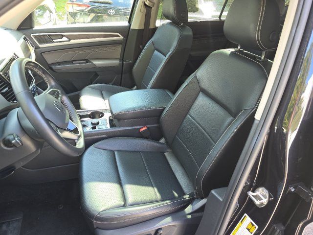 Used 2022 Volkswagen Atlas SE AWD/4WD image 13